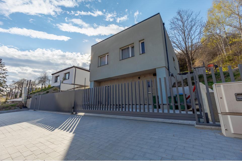 Metalinė Tvora "Šukos" Vilijampolėje, Kaune — 1