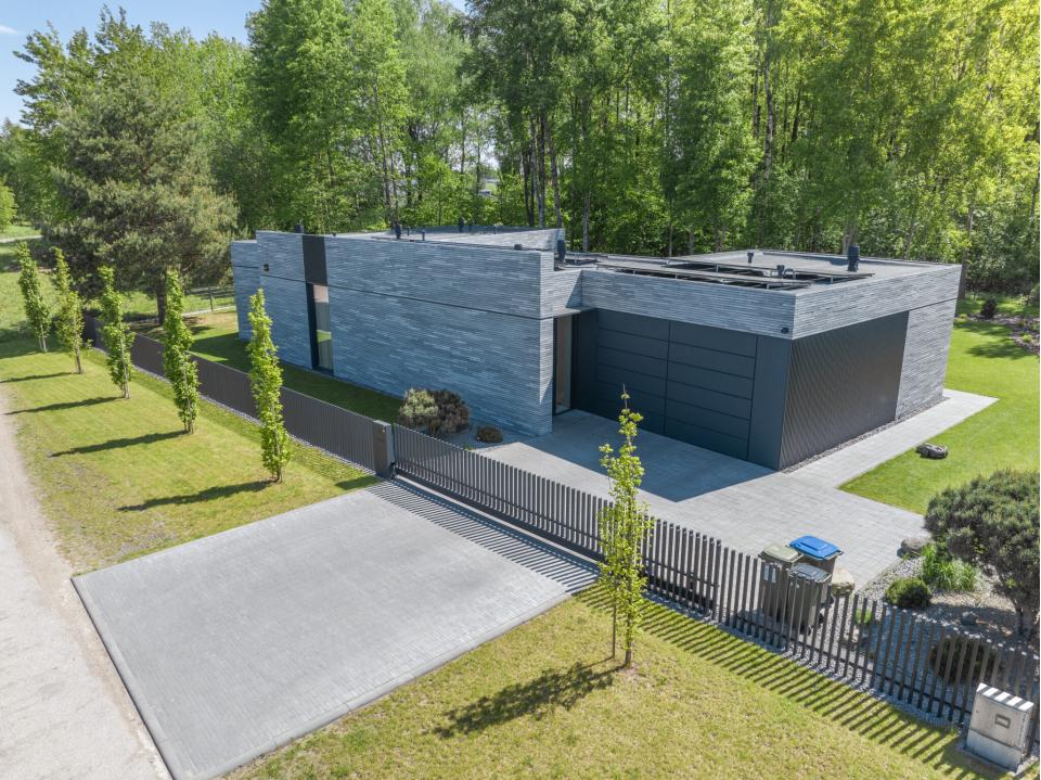Metalinė Tvora "Šukos" Romainiuose — 5